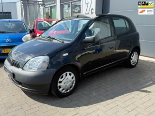 Toyota Yaris 1.0 5-DEURS | ZUINIG | APK 09-26 | NAP |