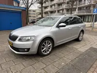 Skoda Octavia Combi 1.6 TDI Greentech Automaat Style Business NW APK