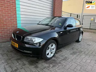 BMW 1-serie 116i Corporate NAV.+ Clima Bj:2009 NAP!