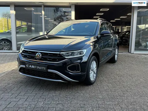 Volkswagen T-ROC 1.5 TSI Life 150 Pk | Navi-Carplay | Clima | Camera | Cruise | 16".