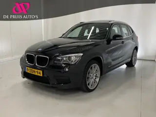 BMW X1 sDrive20i High Executive M-Sport Panodak Trekhaak Xenon 19inch Navigatie Leer Stoelverwarm