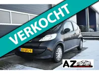 Peugeot 107 1.0-12V XR