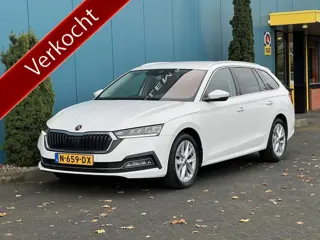 Škoda Octavia Combi 1.0 e-TSI Business Edition Plus CARPLAY|ADAPT.CRUISE|ELEK.A.KLEP|NAV|LED|PDC|17'
