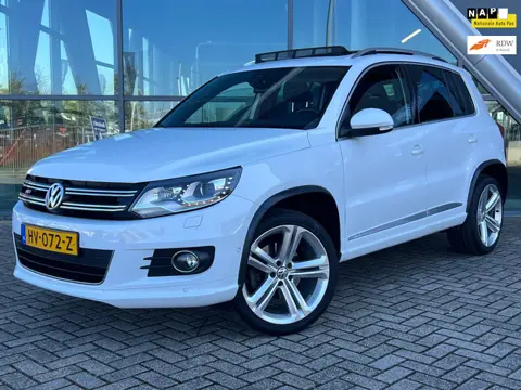 Volkswagen Tiguan 1.4 TSI R-Line Edition Automaat, Camera, PDC, Alle Luxe & Topstaat!!