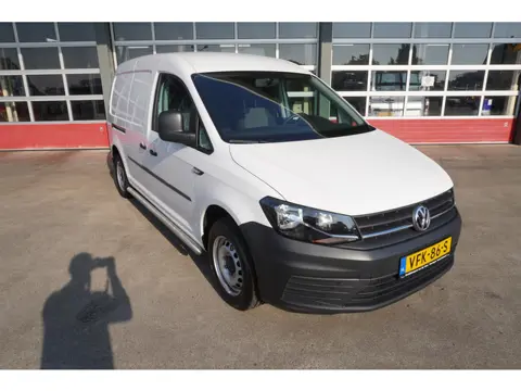 Volkswagen Caddy 2.0 TDI L2H1 BMT Maxi Trendline Airco | Cruise | Parkeersensoren | Trekhaak