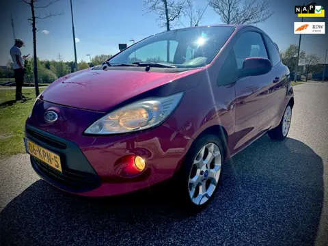 Ford Ka 1.2 Titanium, AIRCO, 16 INCH, NIEUWE KOPPELING, APK, NAP