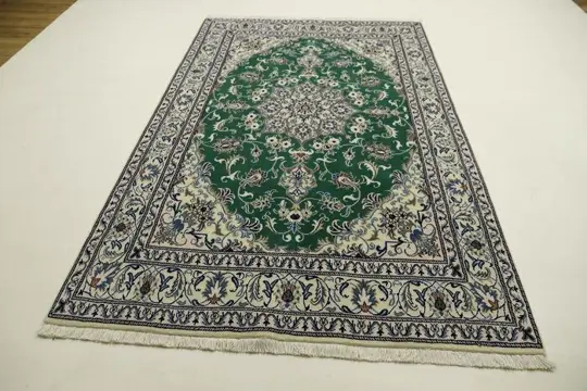 Nain - Tapijt - 236 m - 165 m