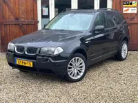 BMW X3 3.0i Executive met trekhaak en panoramadak
