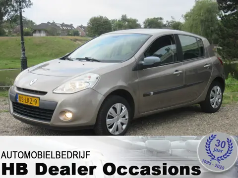 Renault Clio 1.2 Sélection Business - Airco - Navigatie