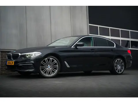 BMW 5 Serie 520d 164 pk Corporate Lease High Executive / BTW-Auto/ Leder/ Stoel.Verw/ Park.Sens/ Nav