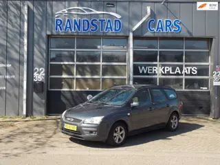 Ford Focus Wagon 1.6-16V Trend Zeer nette
