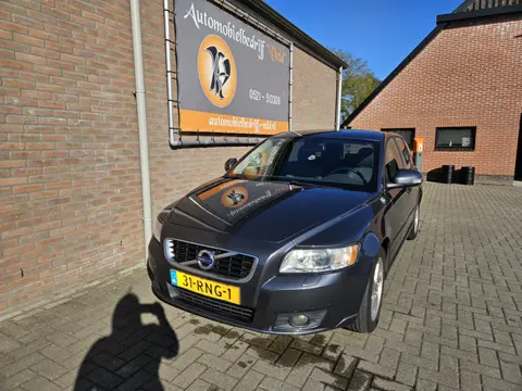 Volvo V50 2.0 Business Edition (koppakking lek) (bj 2011)
