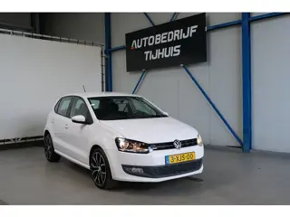 Volkswagen Polo 1.2 TSI Highline - > LEES ADVERTENTIE <