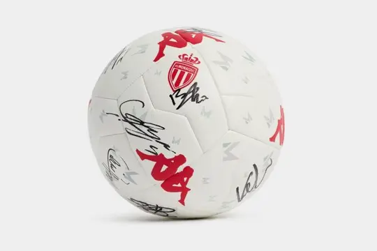 AS Monaco - Bal gesigneerd door 13 spelers en de coach