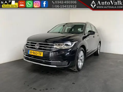 Volkswagen Tiguan 1.5 TSI R-Line. Trekhaak! (bj 2021)