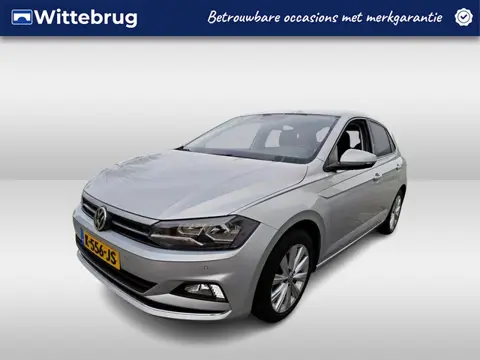 Volkswagen Polo 1.0 TSI Highline Executive Navigatie / Clima / Extra get. Glas / App-connect / 16"LM