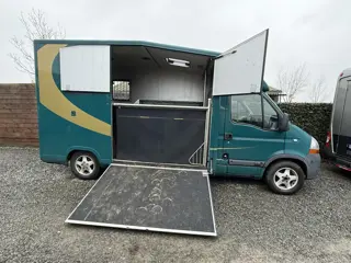 Renault Master PAARDENWAGEN | HORSETRUCK | ROELOFSEN | CLASSIC 3XL | 2007 | MANUEEL | 3-SEAT |