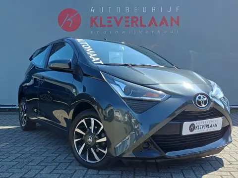 Toyota Aygo 1.0 VVT-i x-play | CAMERA | AIRCO | AUTOMAAT | APPLE CARPLAY/ ANDROID AUTO |