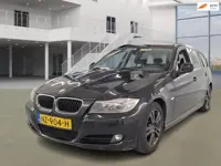 BMW 3-serie Touring 320d Efficient Dynamics Luxury Line PSENSOR CRUISE 2 X SLEUTELS