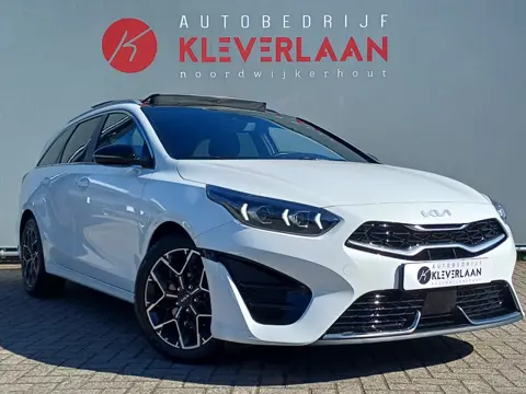 Kia Ceed Sportswagon 1.5 T-GDi GT-Line | SCHUIF PANO | CAMERA | CLIMATE | ADAPTIVE | PDC | 4 SEASON 