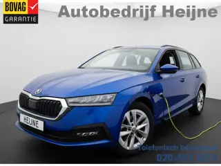 Škoda Octavia Combi TSI iV 204PK PHEV BUSINESS EDITION TREKHAAK/NAVI/CARPLAY