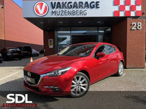 Mazda 3 2.0 SkyActiv-G 120 GT-M // ADAPT. CRUISE // DODEHOEK // KEYLESS // BOSE AUDIO // CAMERA // S