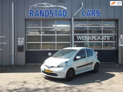 Toyota Aygo 1.0-12V + Airco Elek Pakket 5Deurs Nieuwe apk 2008bj