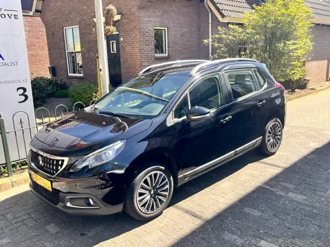 Peugeot 2008 1.2 PureTech Active (bj 2018, automaat)