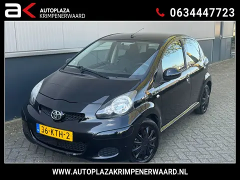 Toyota Aygo 1.0-12V Comfort carplay Nieuwe apk Airco