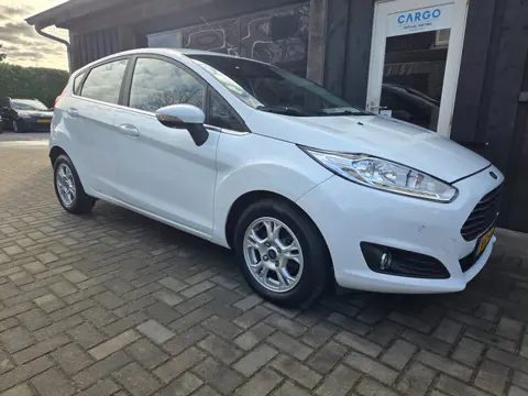 Ford Fiesta 1.5 TDCi Titanium *GERESERVEERD*