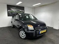 Ford Fusion 1.4-16V Champion / Airco / Stuurbekrachtiging / Hoge instap / NAP!