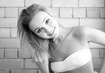 21 jaar en ik zoek een lekkere, g e i l e man!!