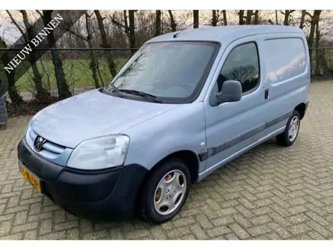 Peugeot Partner 2.0 HDI met Trekhaak en Electrisch Pakket ! !