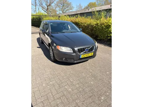 Volvo V70 1.6 T4 Limited Edition