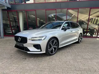Volvo V60 2.0 T8 Plug-in hybrid AWD Plus Bright | Recharge | Long Range | R-Design | Pano | 360 grad