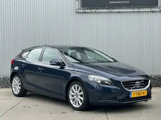 Volvo V40 1.6 T4 Momentum 179 PK, Complete onderhoudshistorie, Clima, Navi
