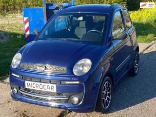 Microcar Brommobiel M.GO Dynamic DCI Automaat Airco Electric pakket Leder/Stof LMV 14" LED Getint gl