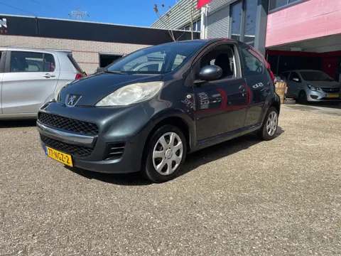 Peugeot 107 1.0-12V XS airco leuke auto