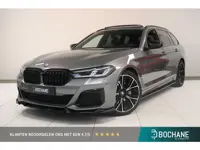 BMW 5-serie Touring 530e M-Sport | Pano| Trekhaak | Head-Up | 20"Lichtmetaal |
