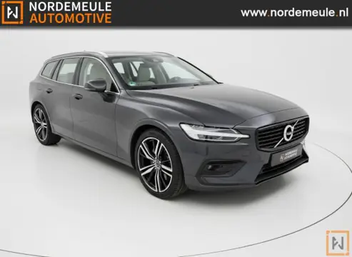 VOLVO V60 2.0 D4 MOMENTUM PRO. STOELVW. AUTOMAAT, TREKHAAK