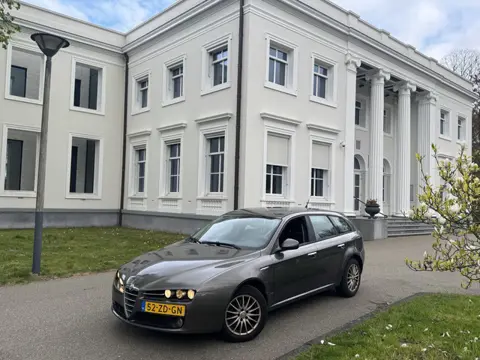 Alfa Romeo 159 Sportwagon 1.8 mpi Progression (bj 2008)