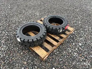 QUANTITY of (2) Energy Qty of 2 TIRE (Unused) (bj 2025)