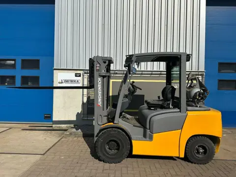 VS-22836 LPG Heftruck Jungheinrich TFG 430