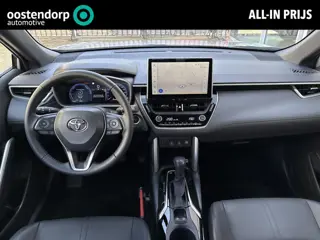 Toyota Corolla Cross 2.0 High Power Hybrid First Edition **DODEHOEK DETECTIE/ STOELVERWARMING/ KEYLE