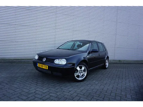 Volkswagen Golf 1.6-16V Trendline Airco / Cruise / Elektr. ramen / Trekhaak / Lm velgen / NAP / APK 