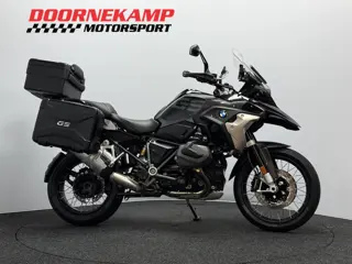 BMW R 1250 GS TRIPLE BLACK EDITION (bj 2022)