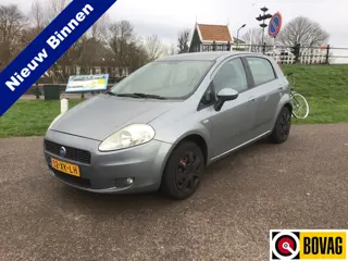 Fiat Grande Punto 1.4 Dynamic Bj2007 /nieuwe distributie+waterpomp/apk tot februari 2027