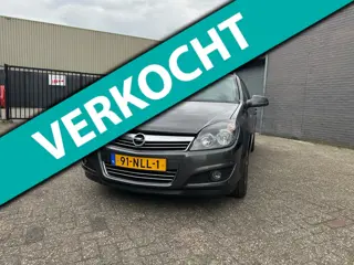 Opel Astra Wagon 1.6 111 years Edition Airco Cruise Elek. Pakket LM-Wielen Trekhaak APK NAP.