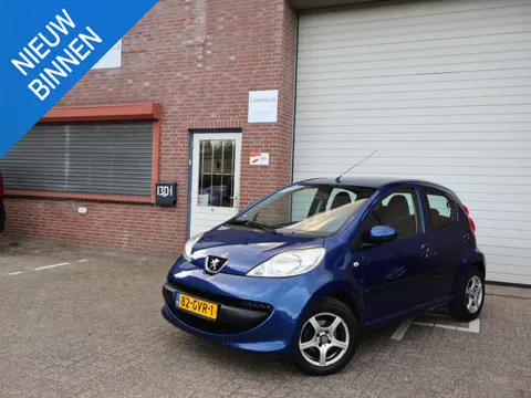 Peugeot 107 1.0-12V XS NAP 3e eigenaar APK