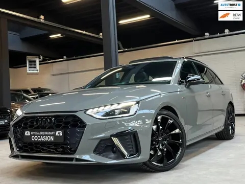 Audi A4 AVANT 40 TFSI Launch edition Business Pano/Camera/AmbianceVerlichting